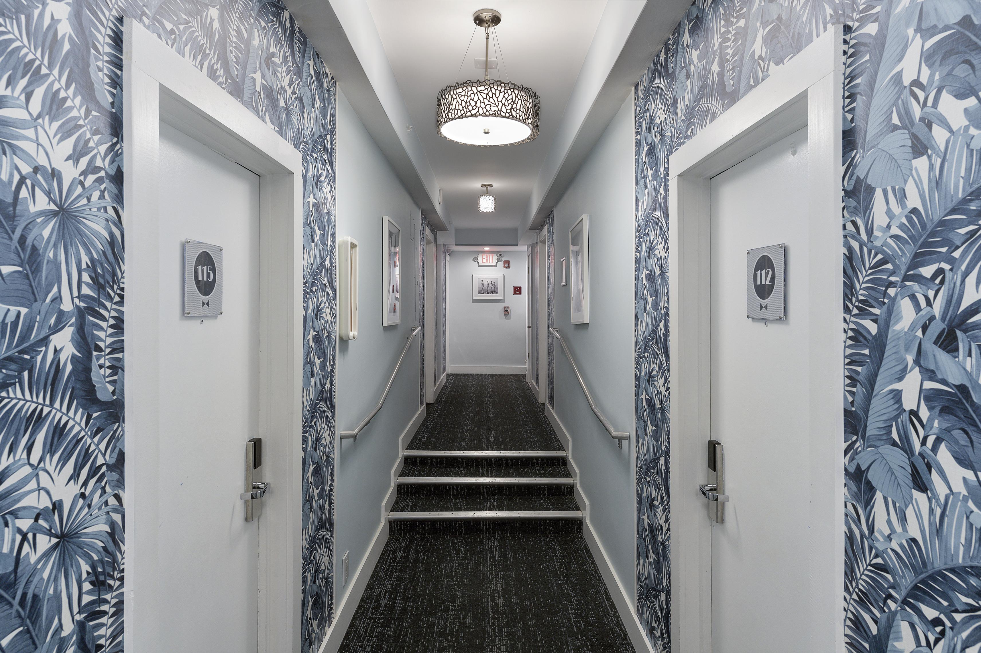 Hotel Penguin 3*