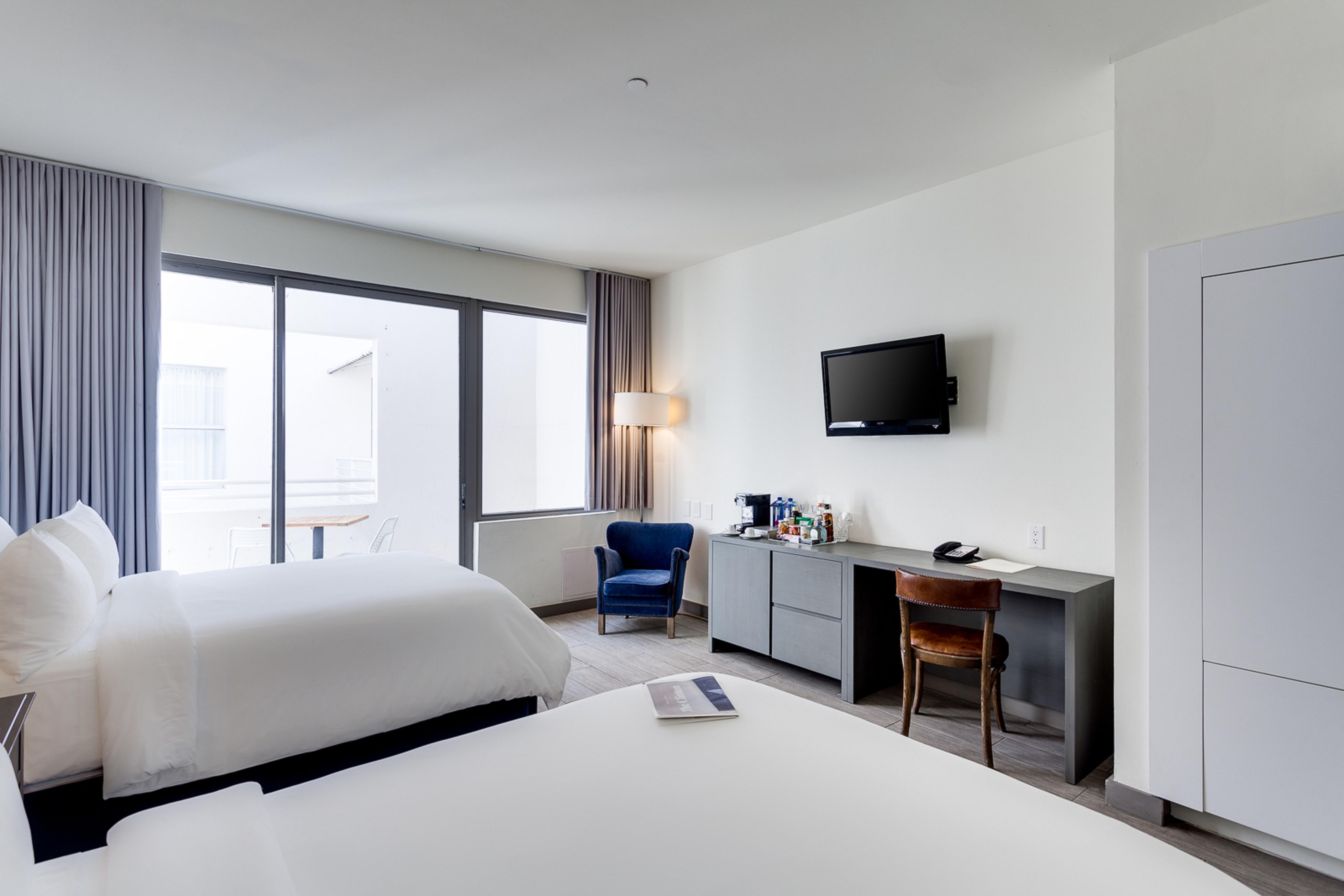 Hotel Clinton South 4*