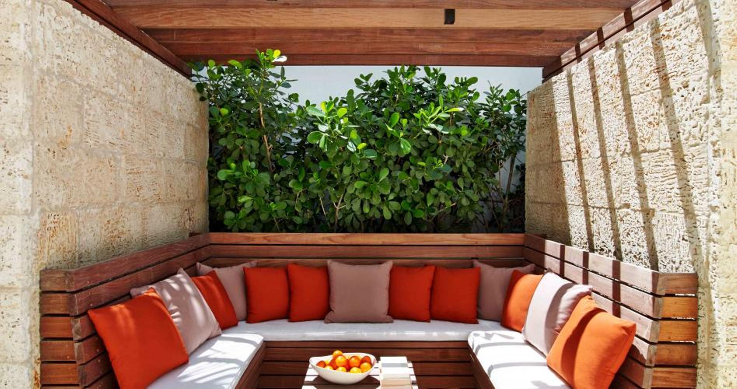 Royal Palm South Miami, A Tribute Portfolio