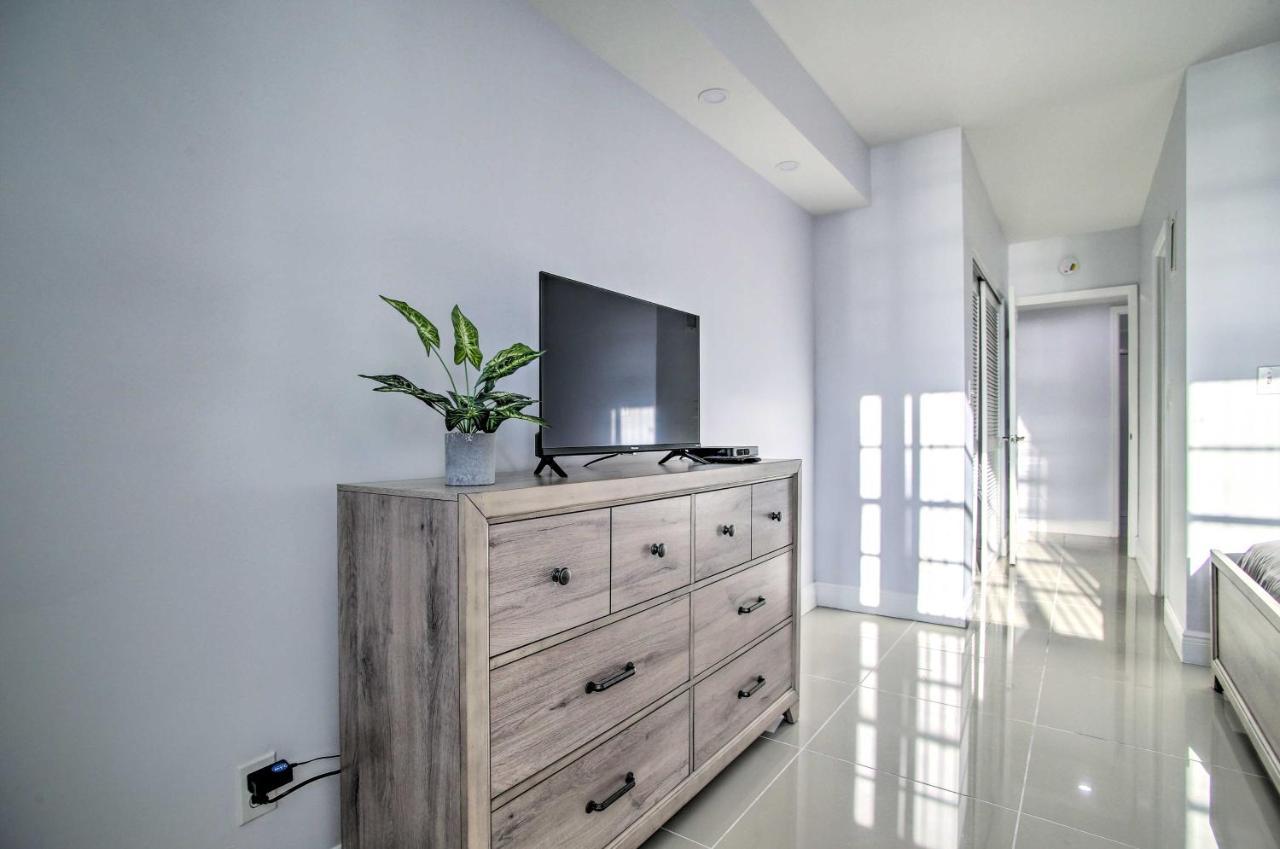 Appartamento Sunny Isles Less Than Half-mi To Beach! *