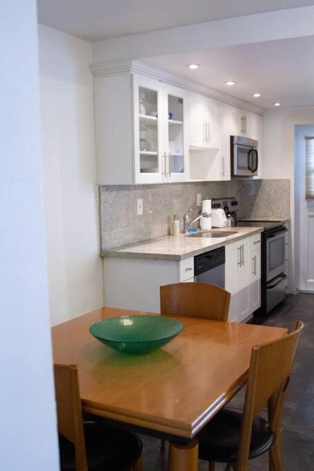 Apartamento Queen 1bd+balcony 5 Min From Ocean Dr Free Parking *