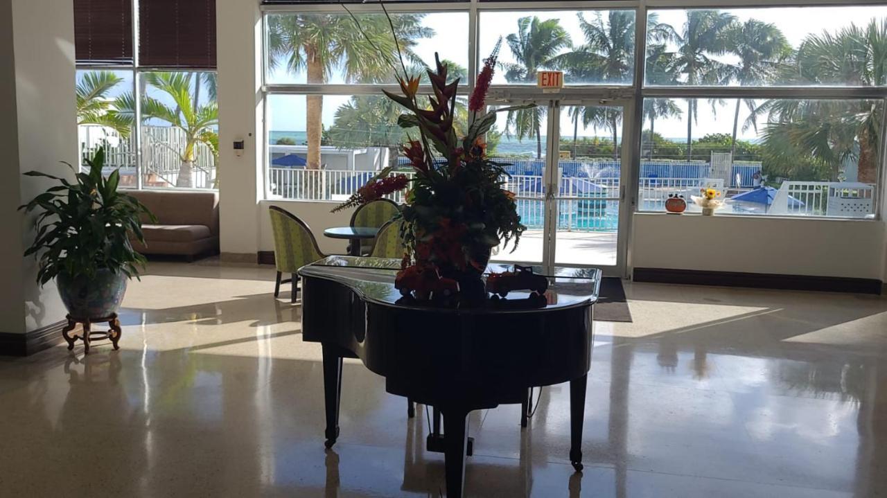 Sherry Frontenac Oceanfront Miami Beach