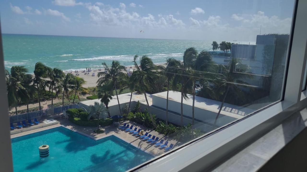 Sherry Frontenac Oceanfront Hotel 3*