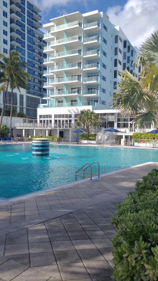 Sherry Frontenac Oceanfront 3*