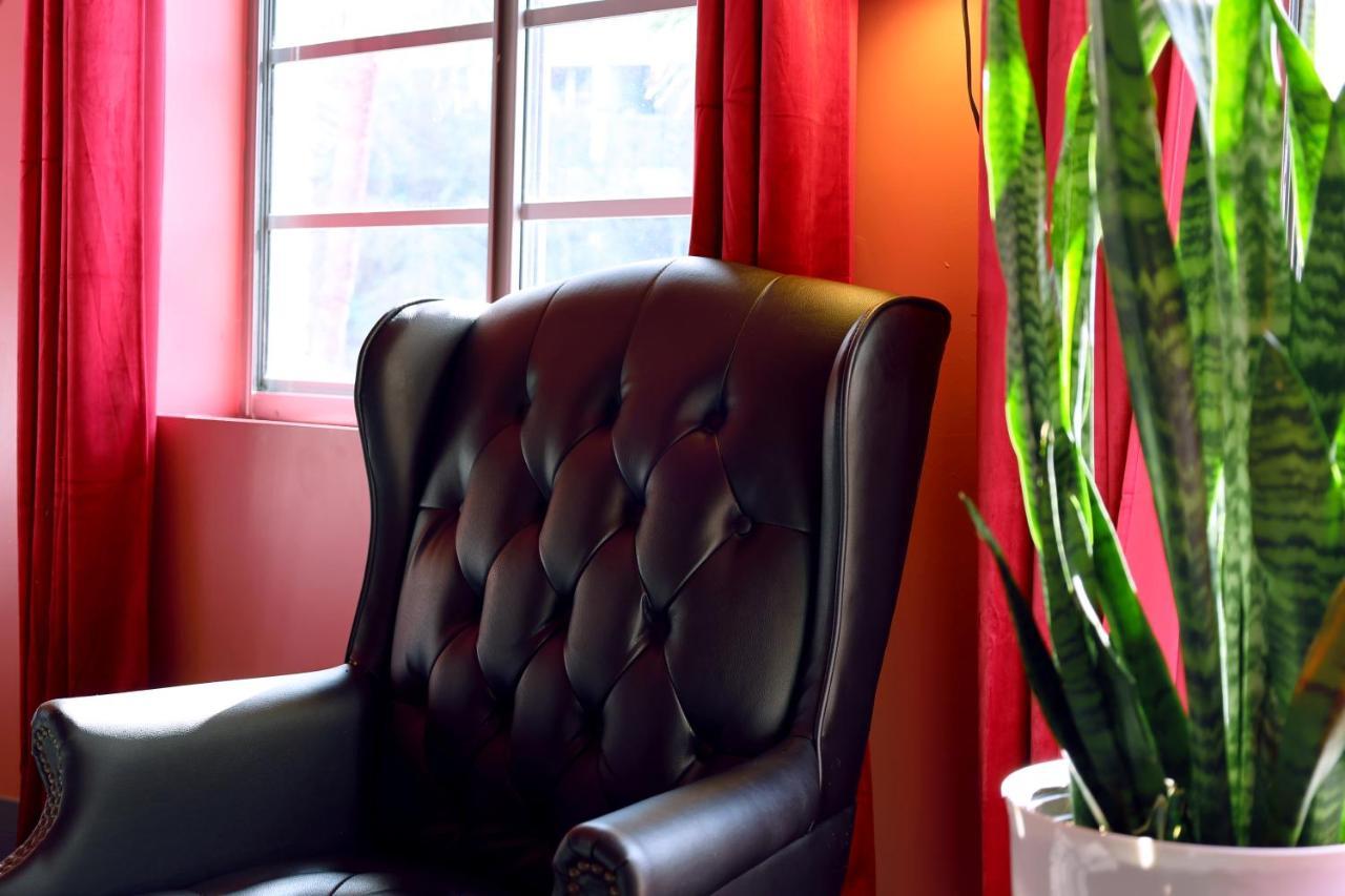Gaythering - Gay - Adults Welcome 4* Miami Beach
