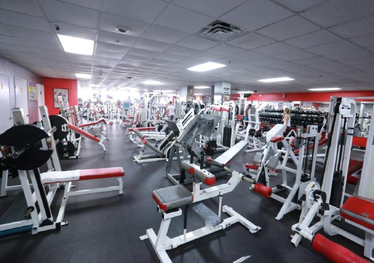 Hotel Sherry Frontenac Oceanfront 3*