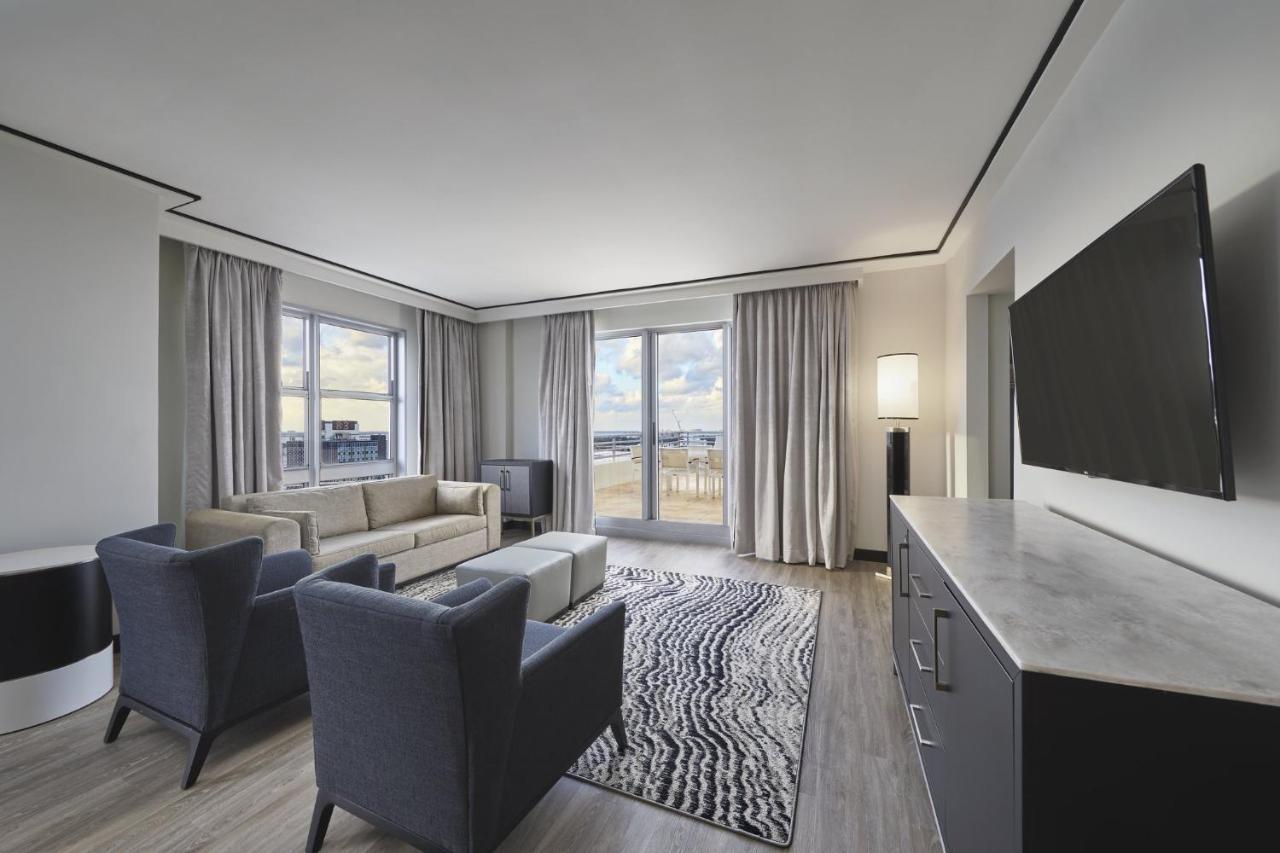 Loews Miami Miami Beach
