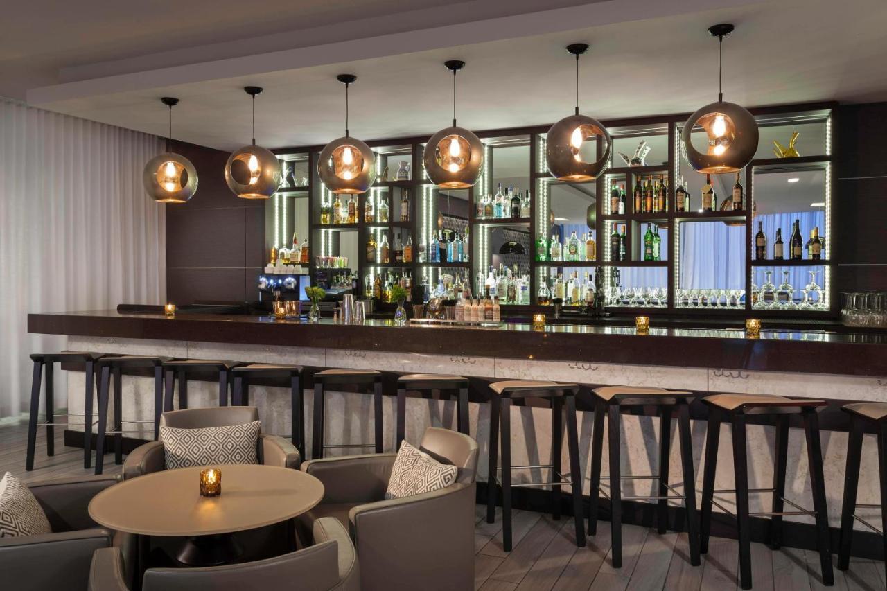 Ac By Marriott Miami Hotel 4*