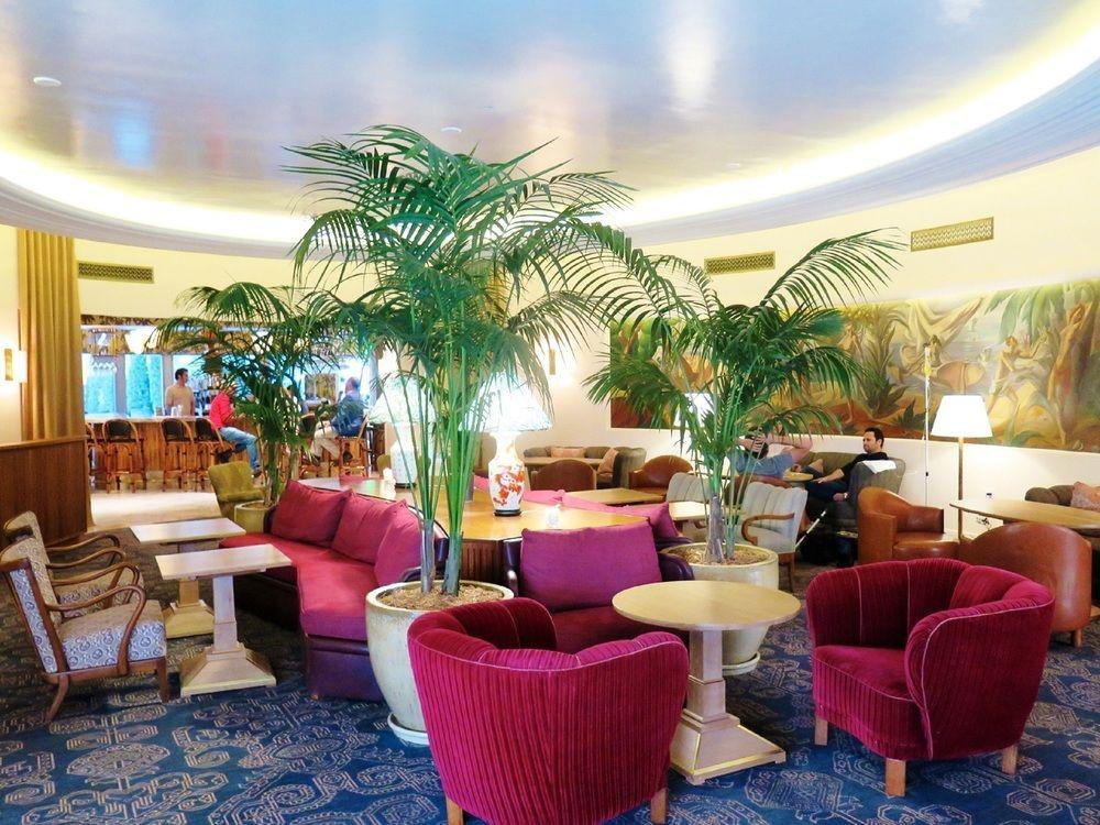 Hotel Ansonia By Plymouth