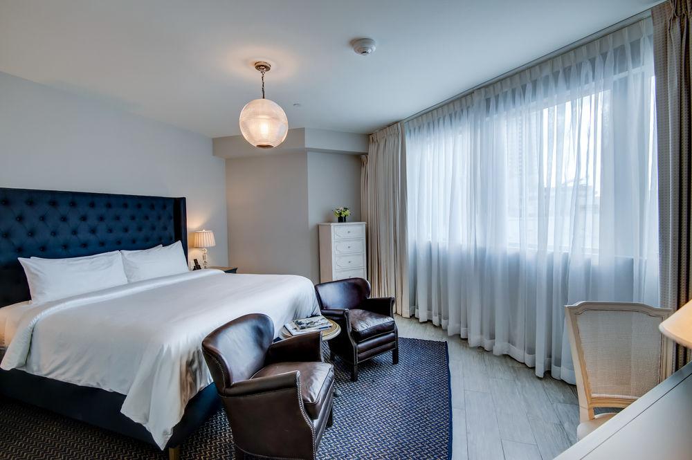 Ansonia By Plymouth Hotel 3*