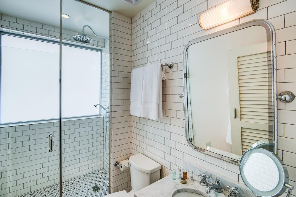 Ansonia By Plymouth Hotel 3*