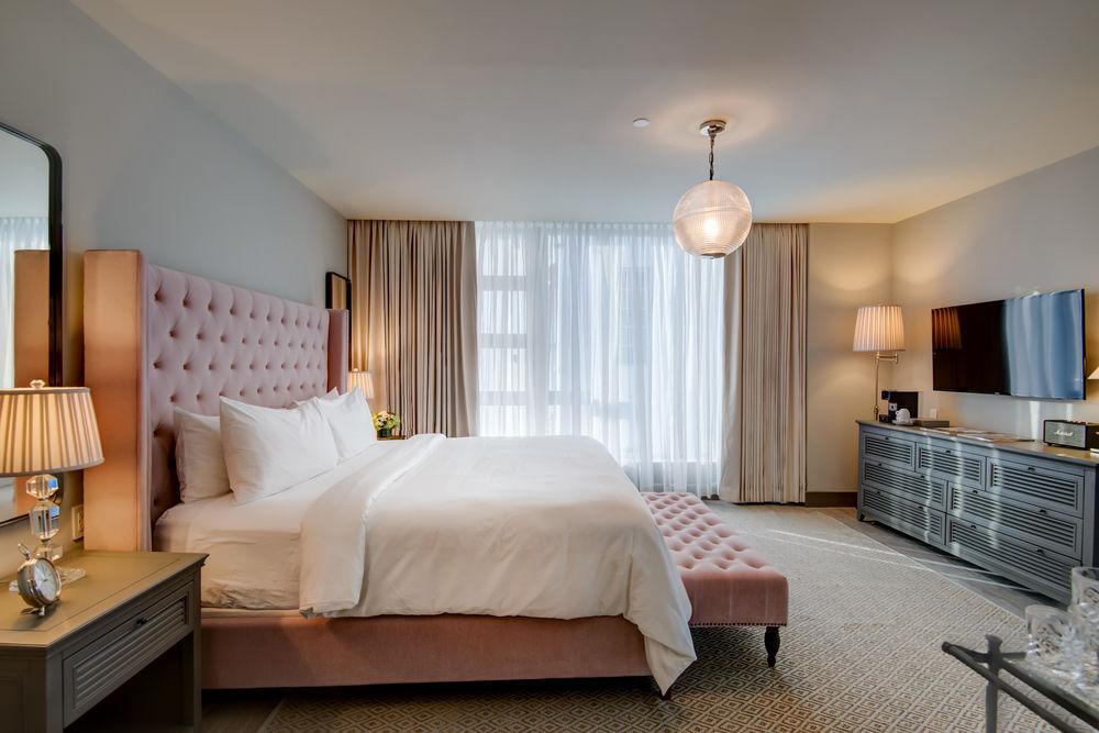 Ansonia By Plymouth Hotel 3*