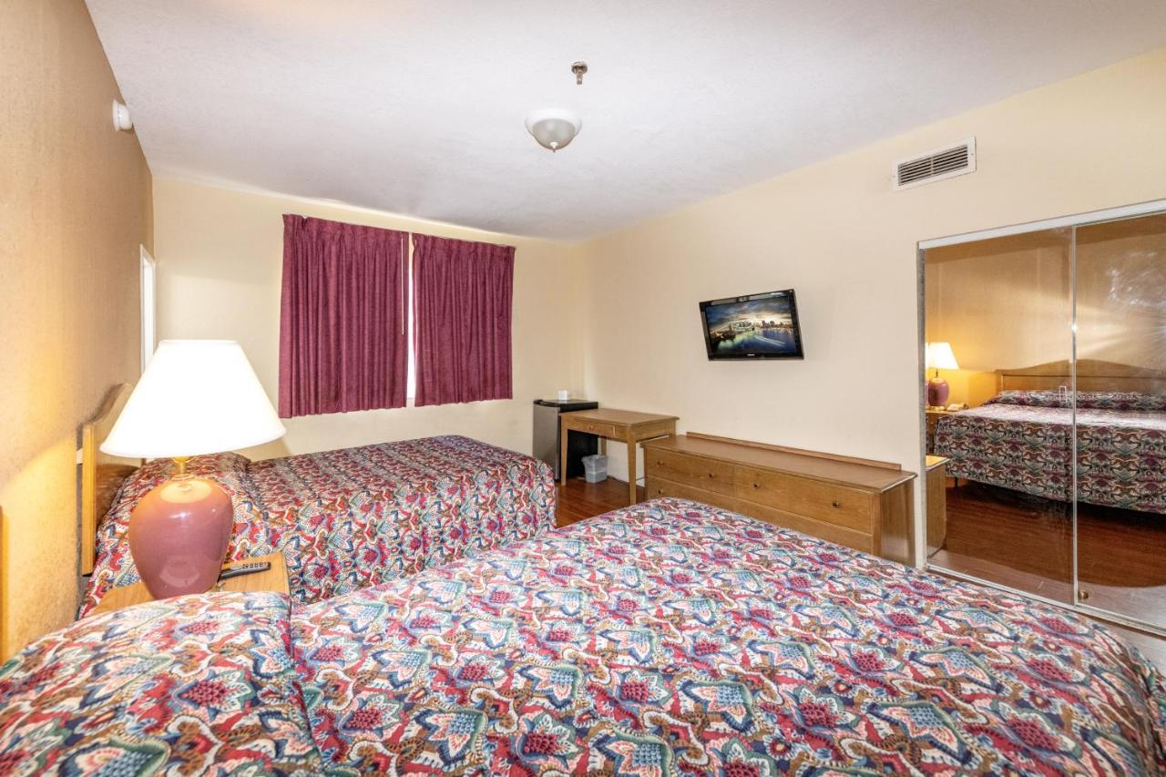 Hotel Parisian