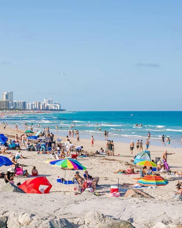 Parisian Miami Beach