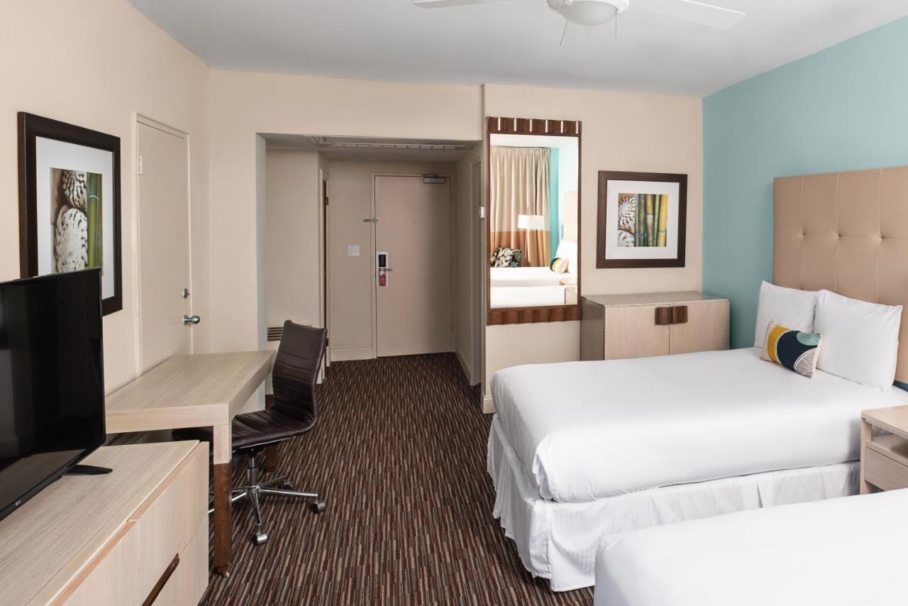 Hotel Sherry Frontenac Oceanfront Miami Beach