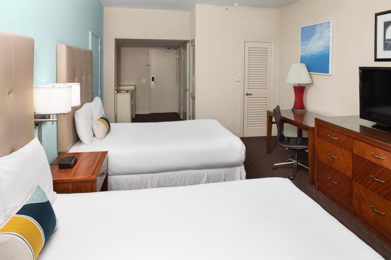 Sherry Frontenac Oceanfront Miami Beach