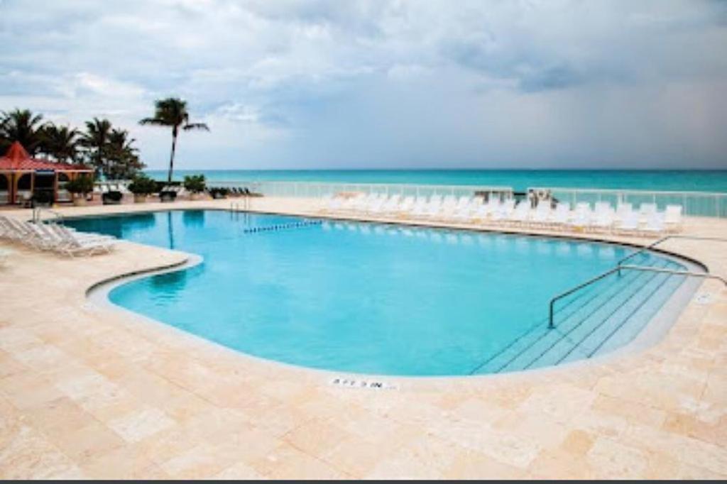 Lovely Beaches Ocean & View Apartment