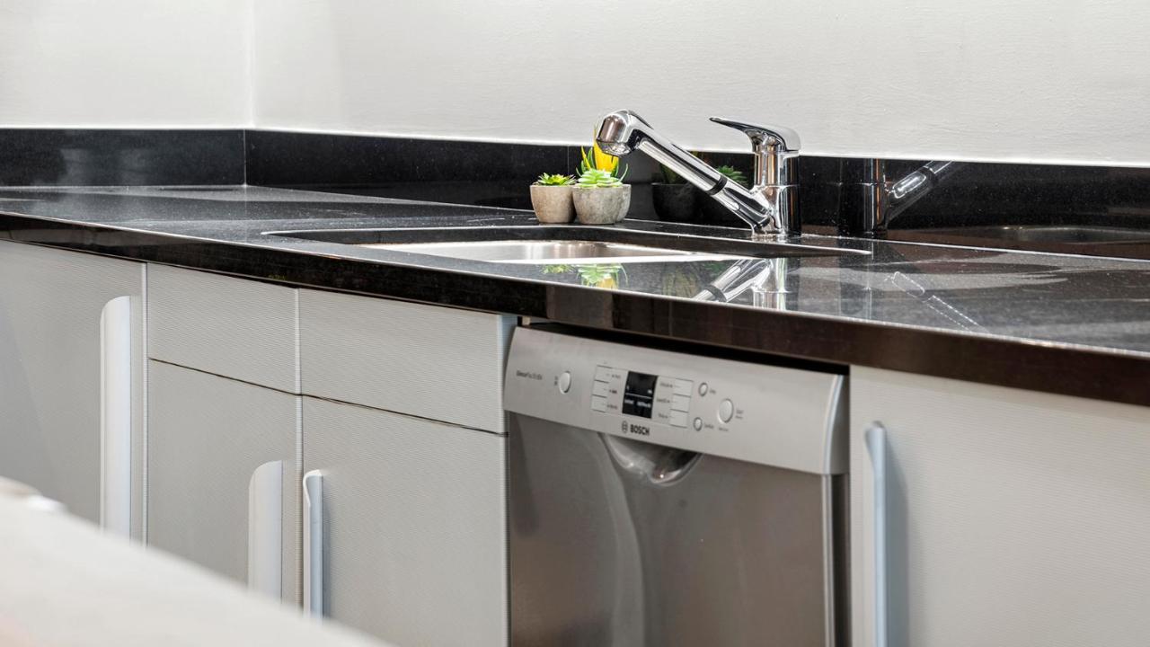 1 Bedroom Private At Roney Palace -1632 Appartamento *