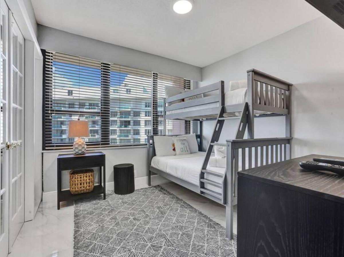 Appartamento High Floor Beachfront Service 1509 Miami Beach