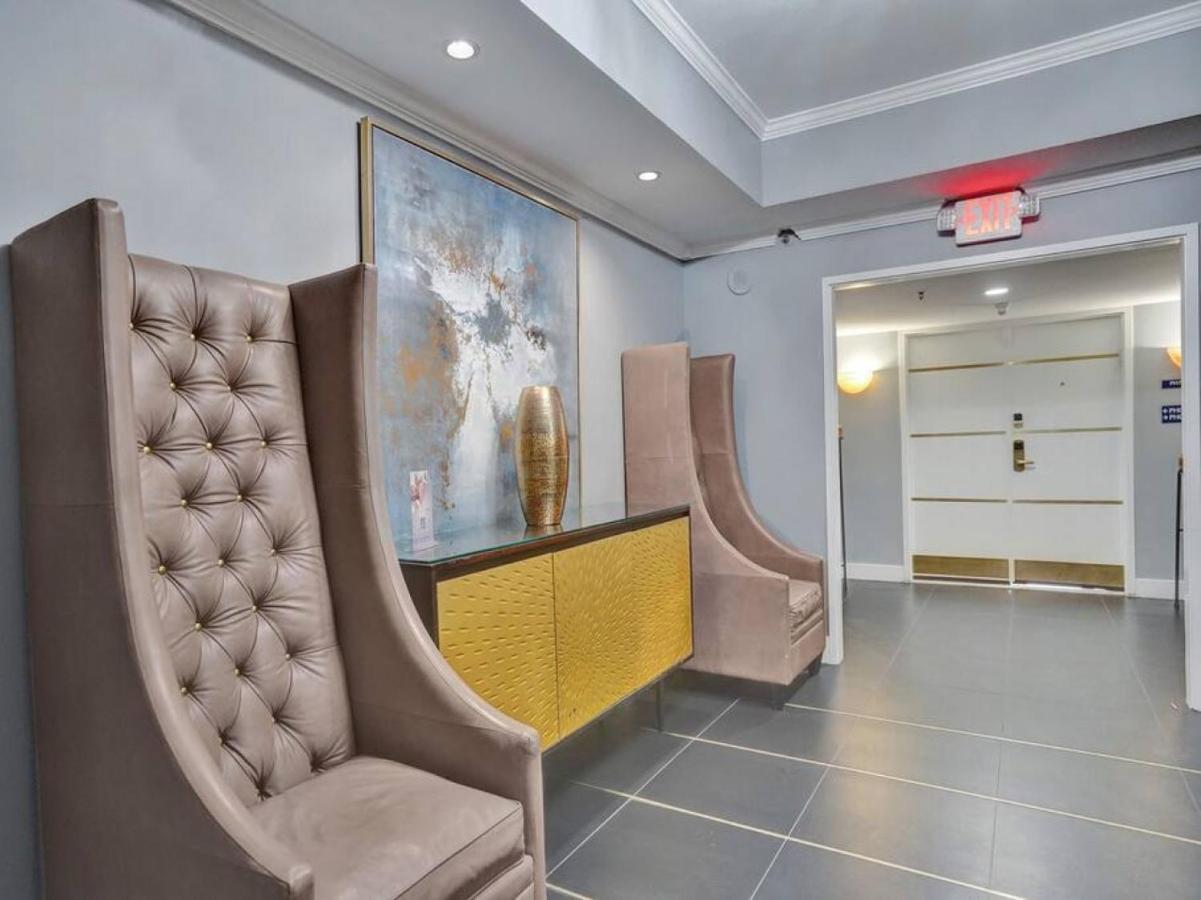High Floor Beachfront Service 1509 Miami Beach