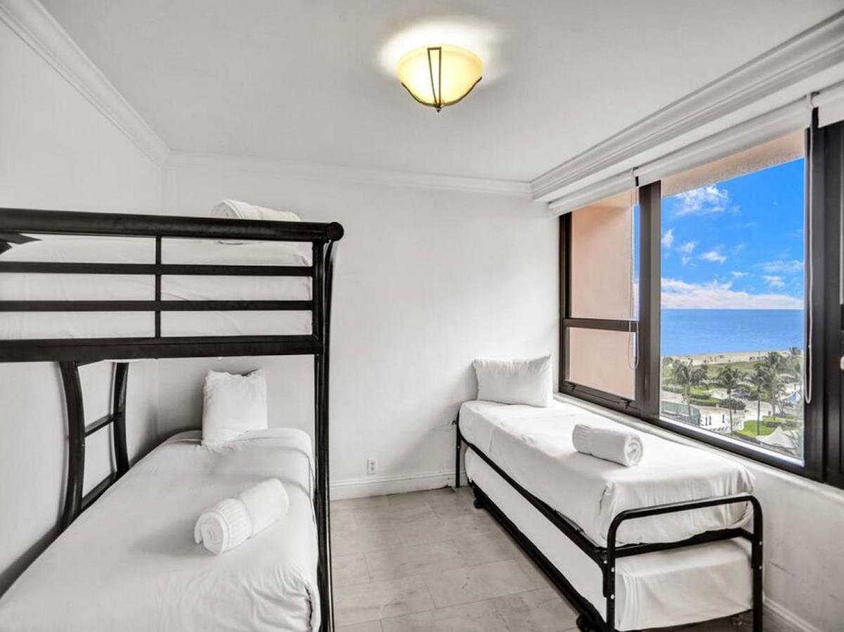 Apartment Stylish Ocean Retreat Service 1009 *