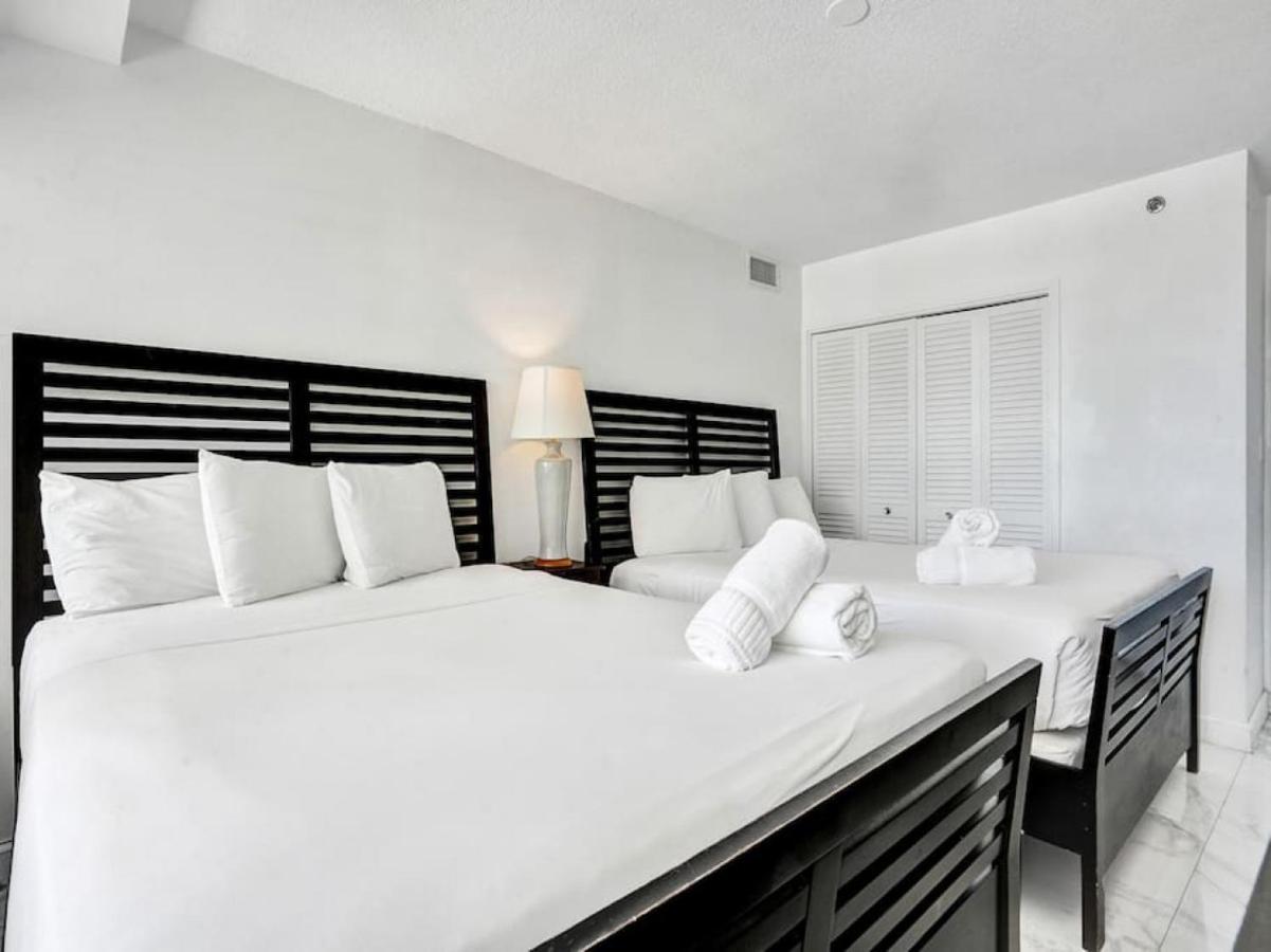 Lovely Ocean View Service 704 Apartment