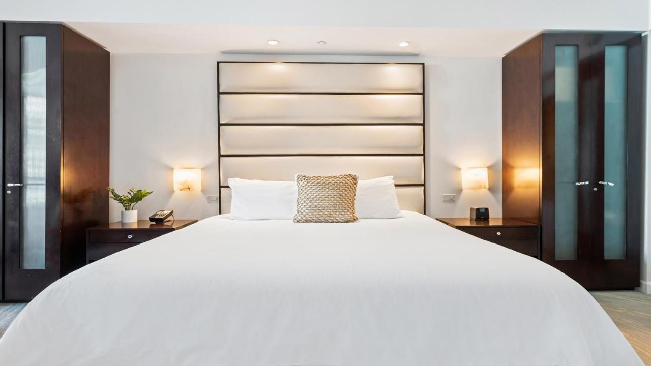 Fontainebleau Ocean View Private -1004 Apartamento *