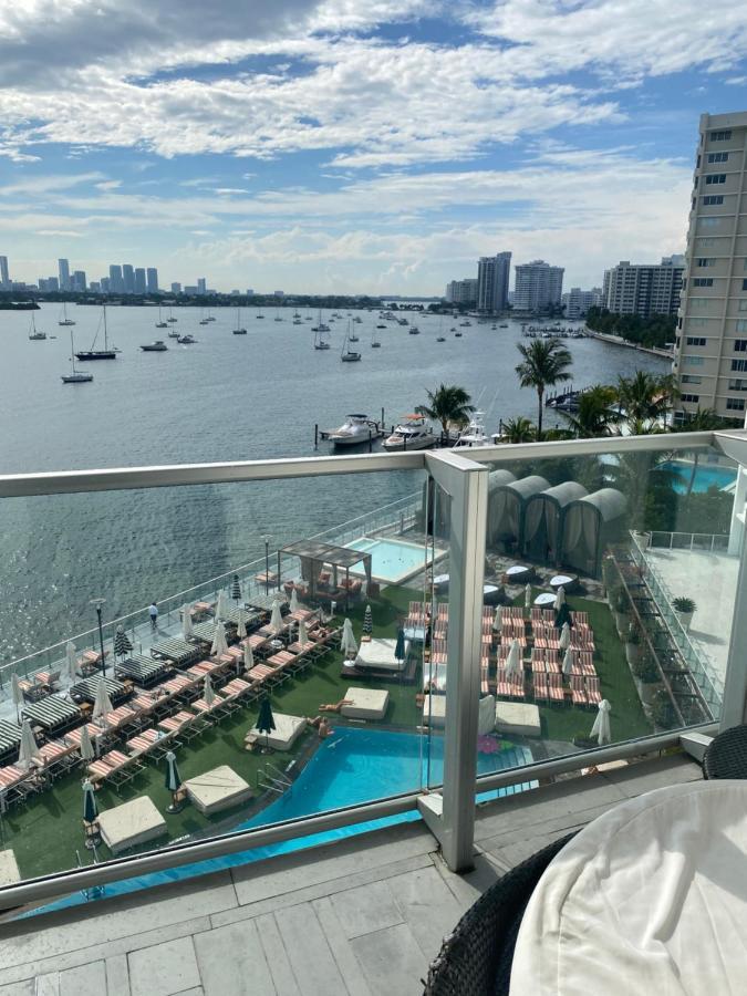 Bay View King With Balcony Hotel
