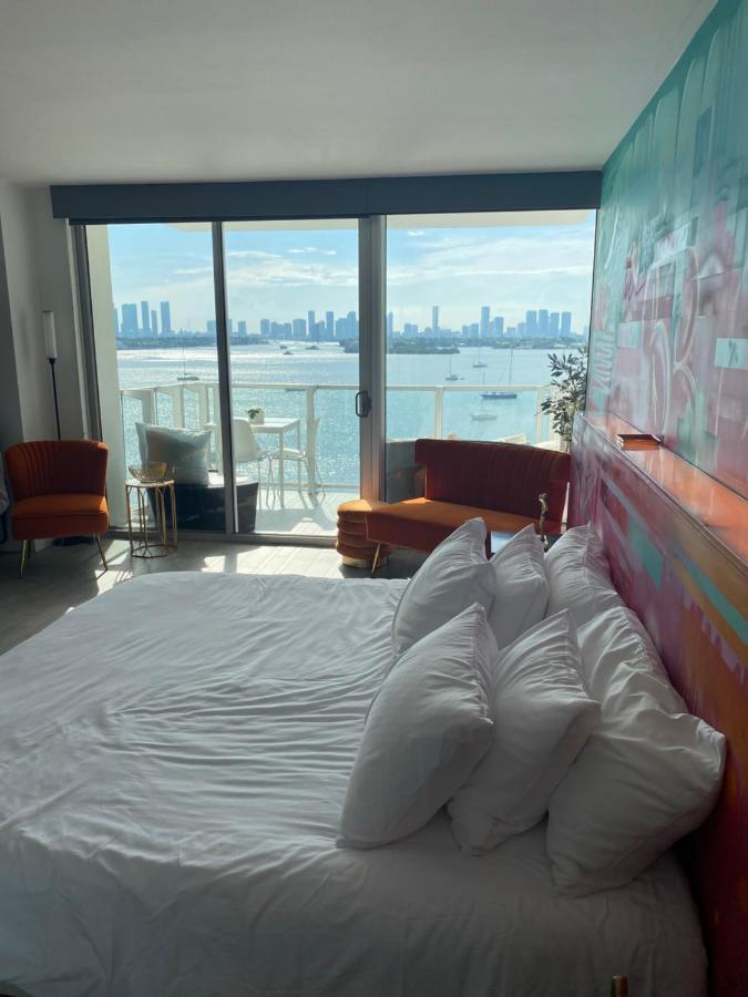 Bay View King With Balcony 5*