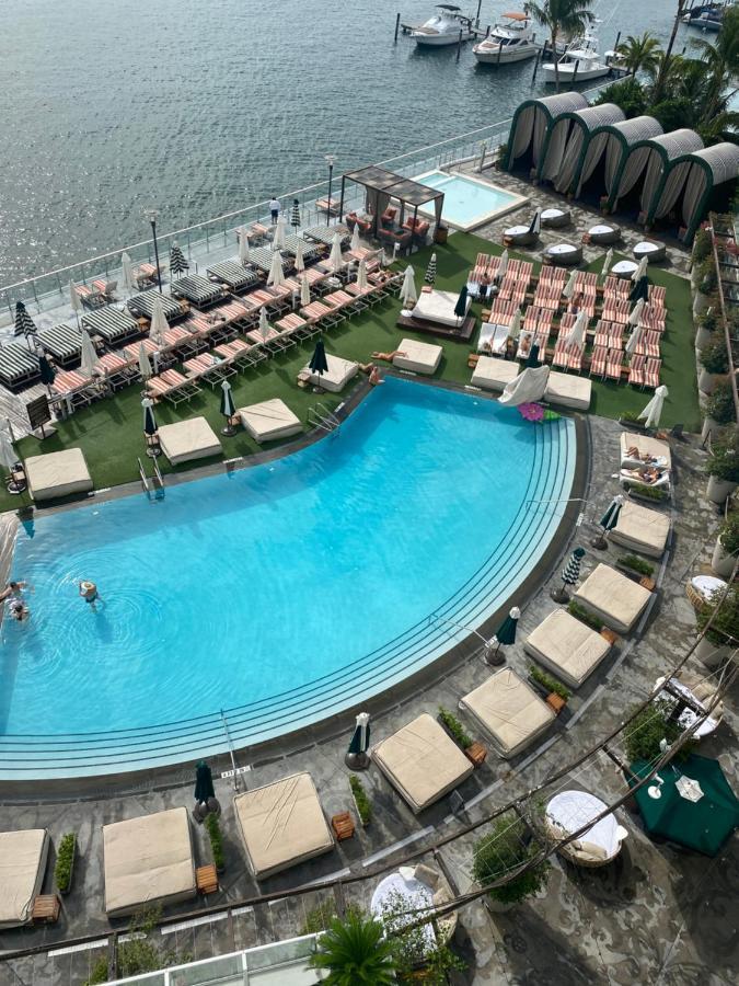 Bay View King With Balcony 5* Miami Beach