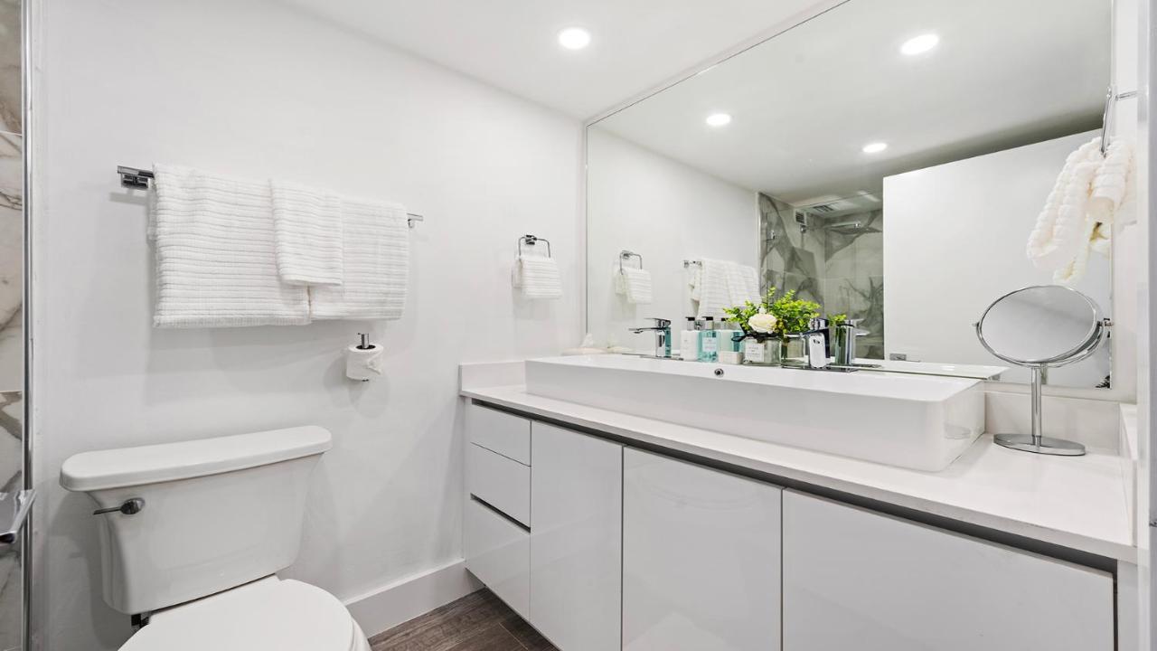 Apartment 3 Bedroom Private At Roney Palace -1126
