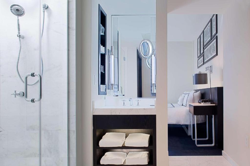 Gale South Beach, Curio Collection By Hilton