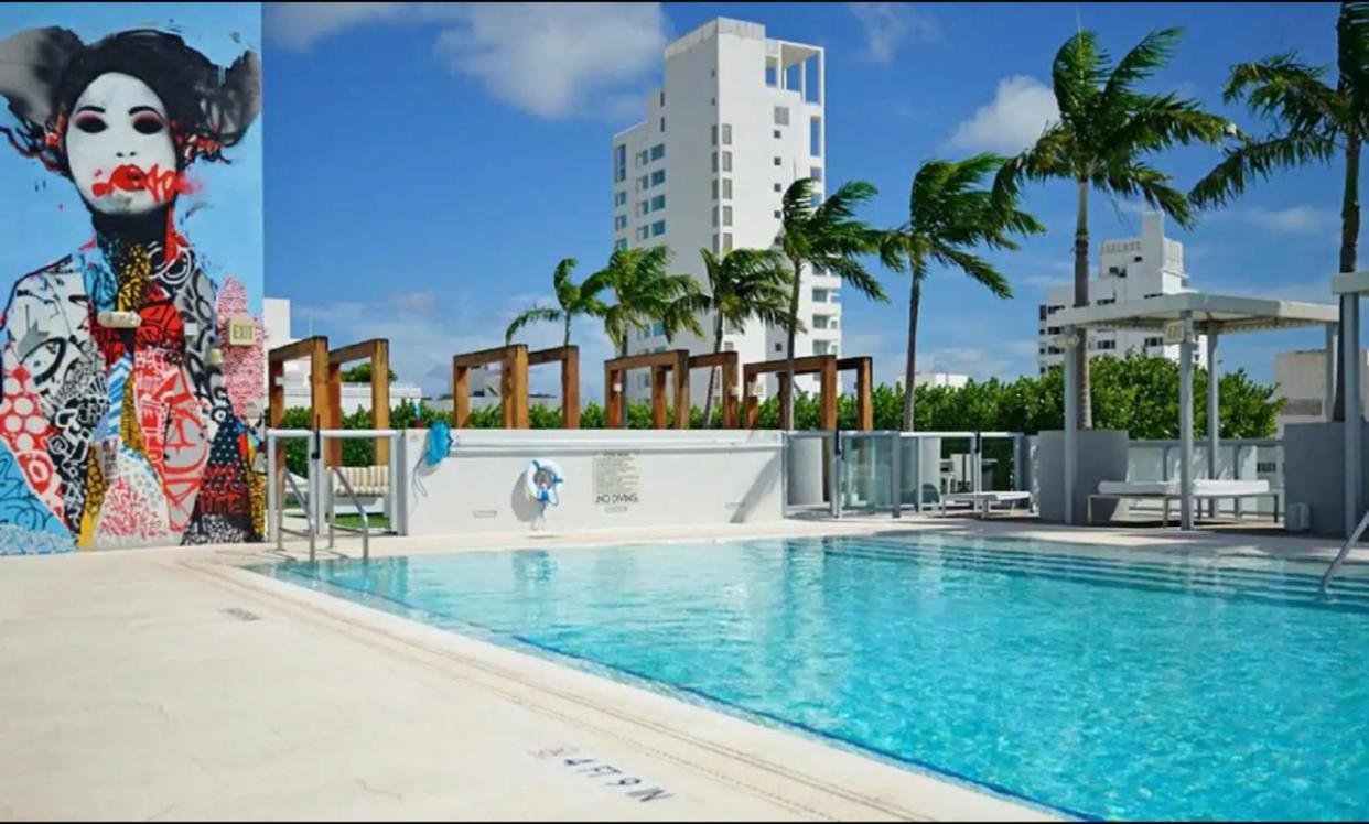 Myboulan Miami Convention Center Miami Beach
