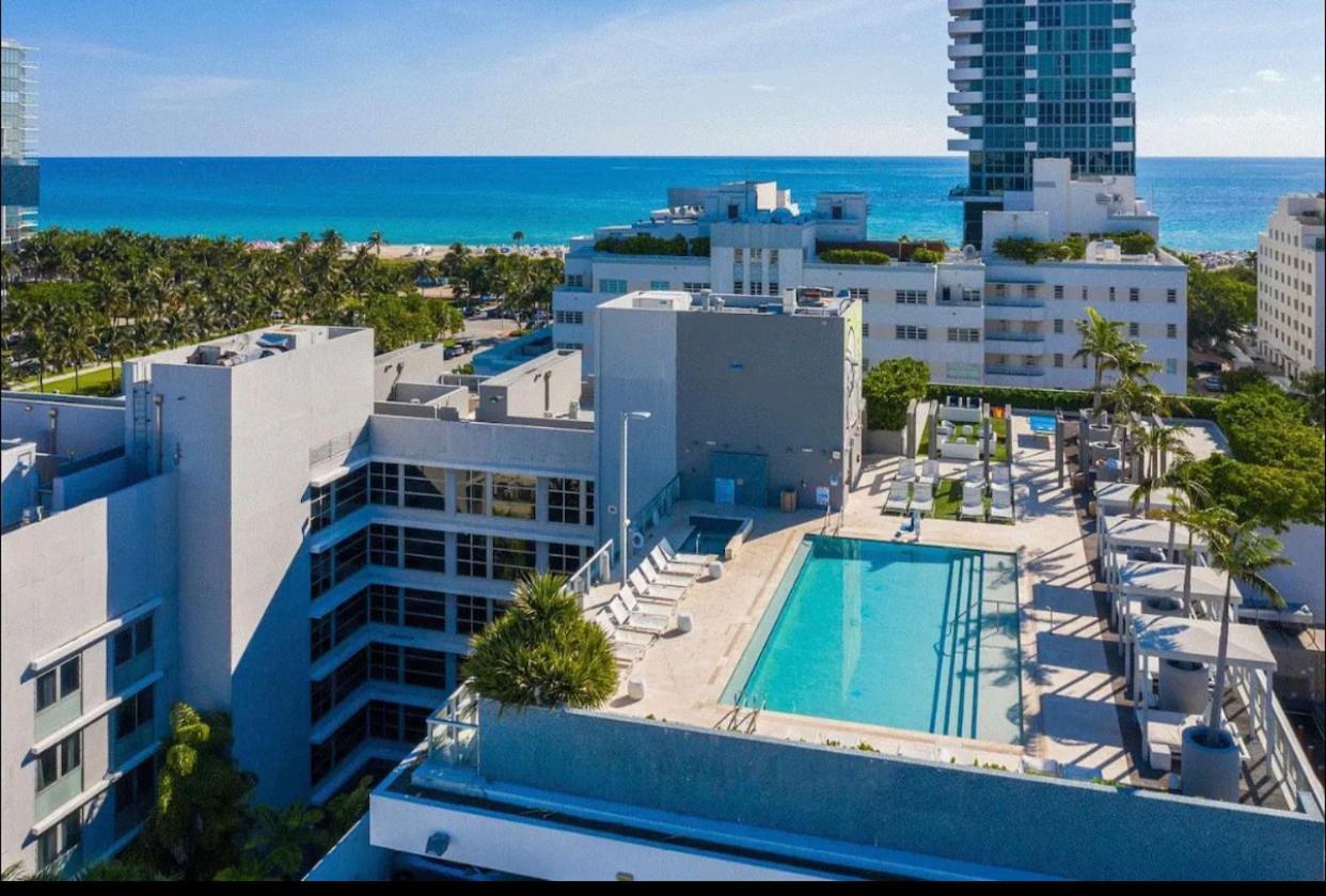 Myboulan Miami Convention Center * Miami Beach