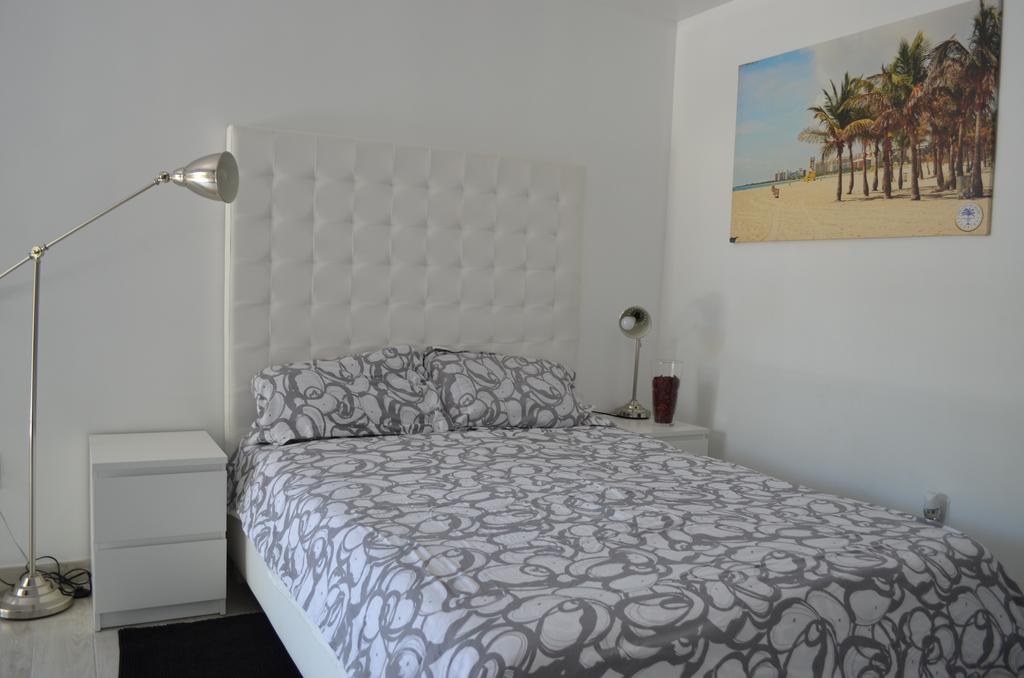 Hotel Juliana Club Miami Beach