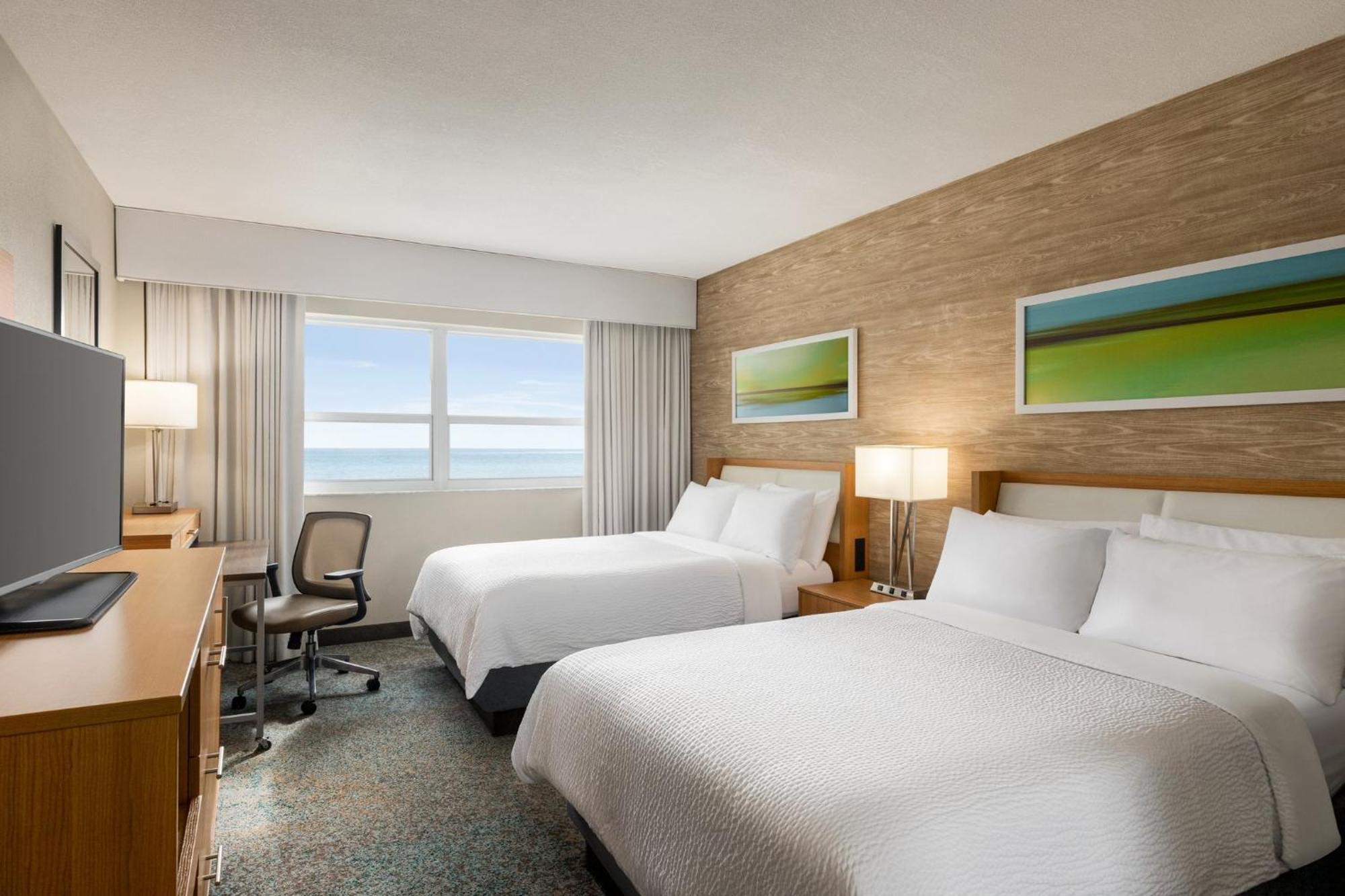 Miami Beach-oceanfront By Ihg Hotel