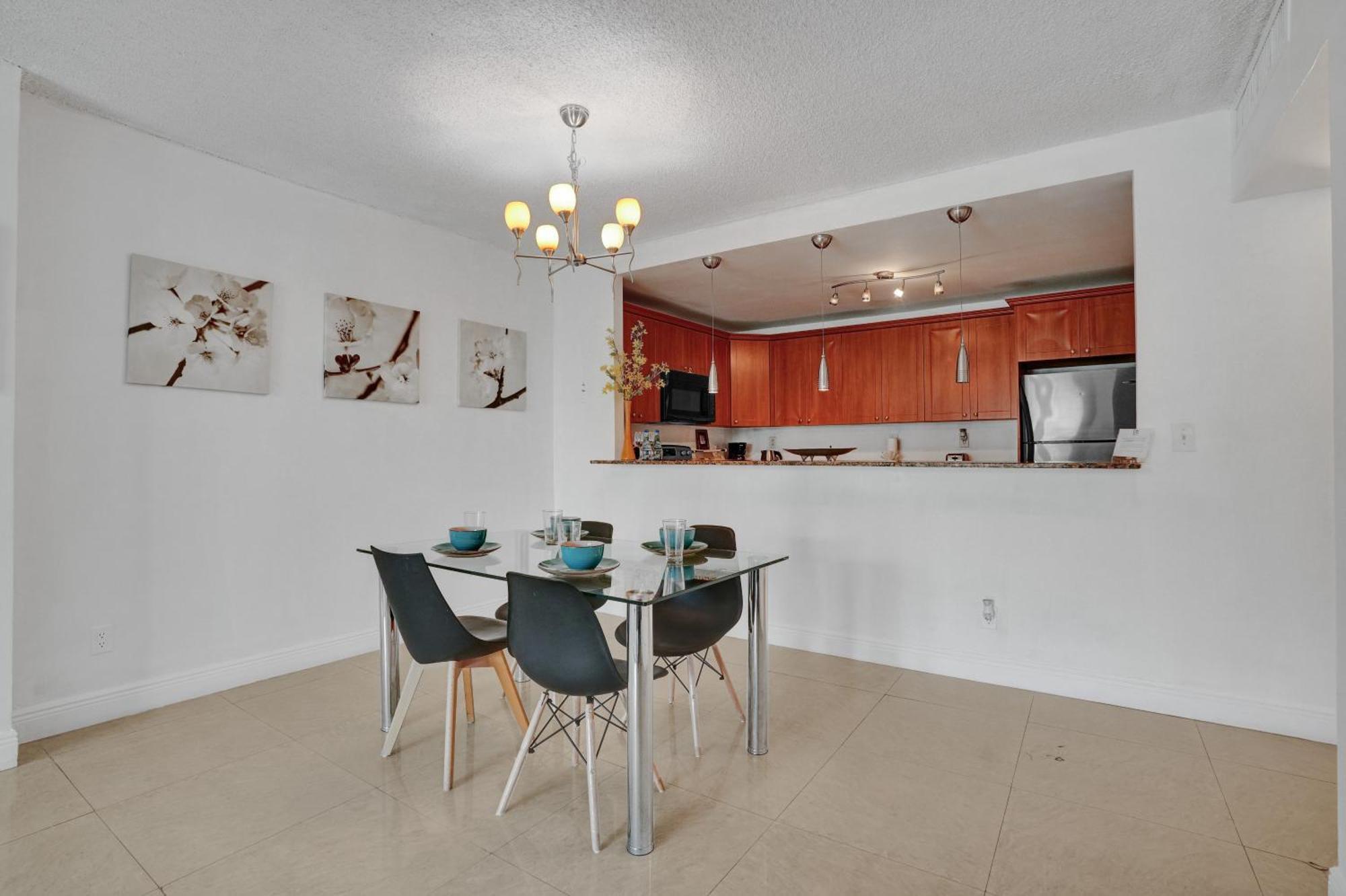 Ocean Reserve Luxury Across From Sunny Isles Apartamento *