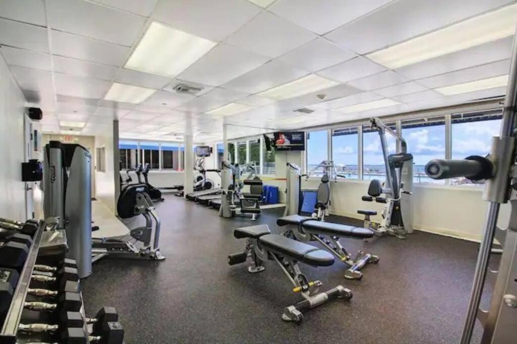 Oceanfront With Balcony Sunny Isles - Spectacular! Apartamento