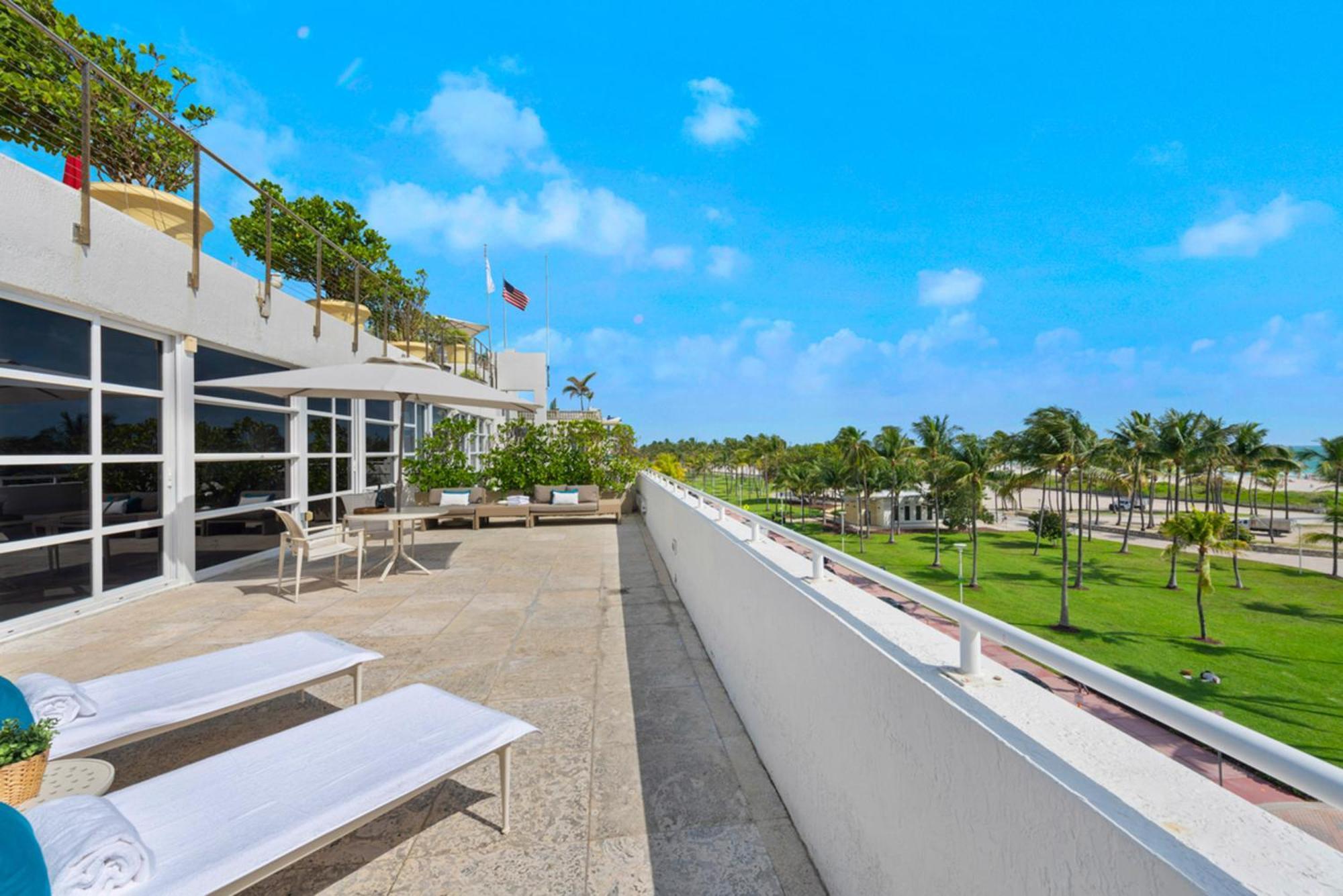 Hotel Bentley South 4*