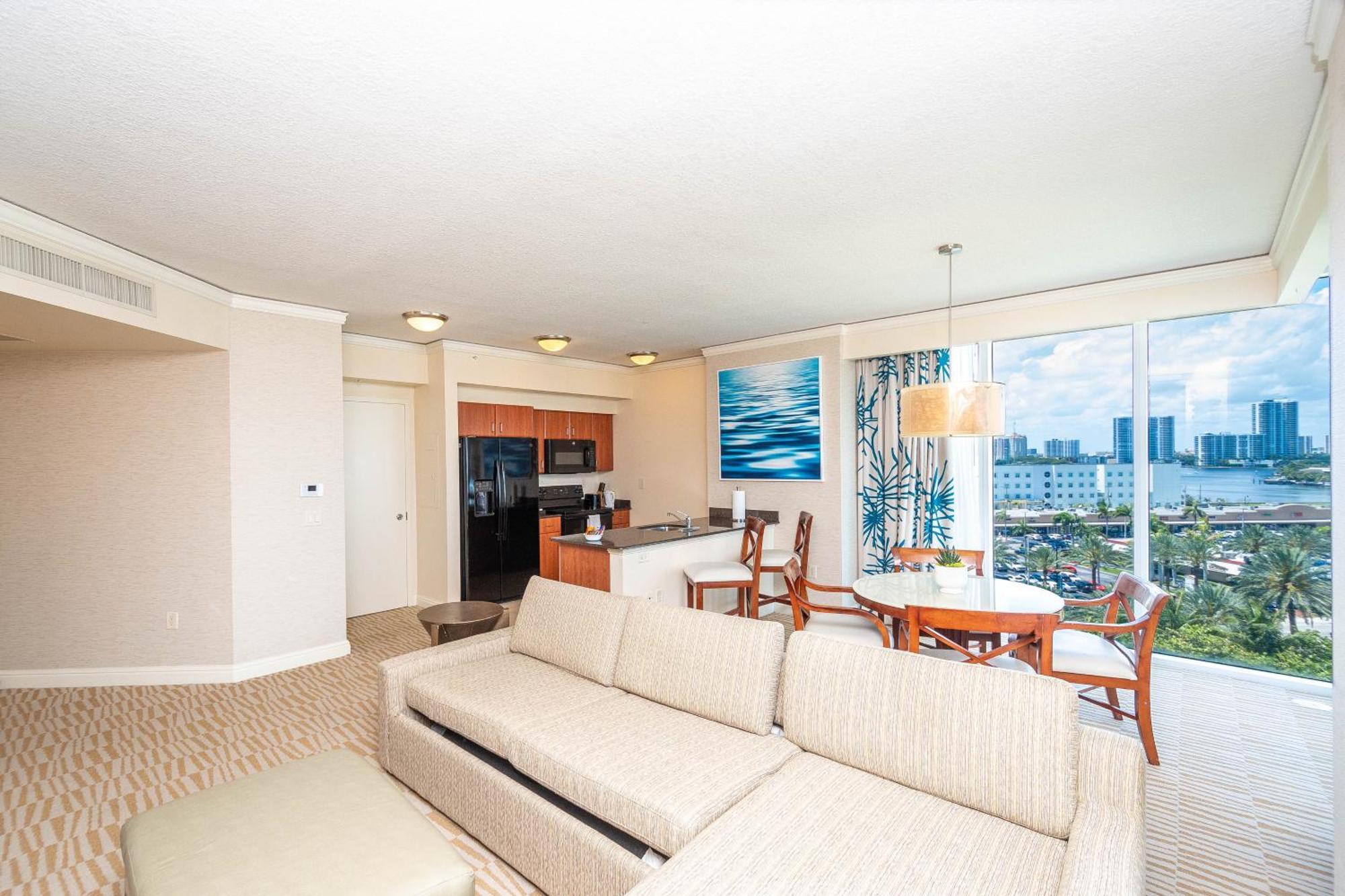 Apartamento Trump Intl 2 Bedroom 1600 Sf Ocean And Bay View *