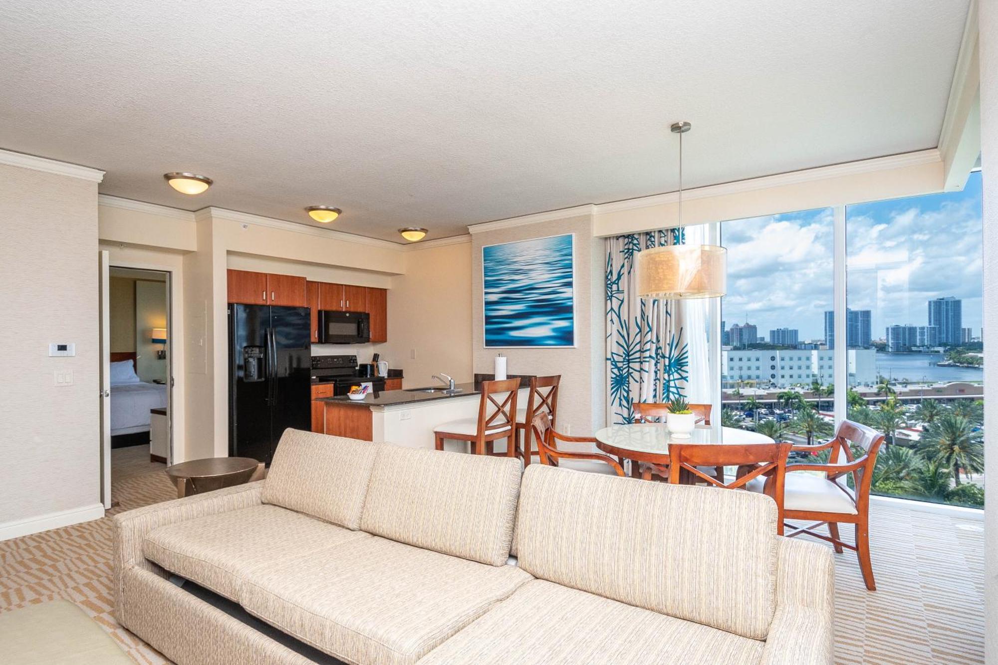 Apartamento Trump Intl 2 Bedroom 1600 Sf Ocean And Bay View Miami Beach