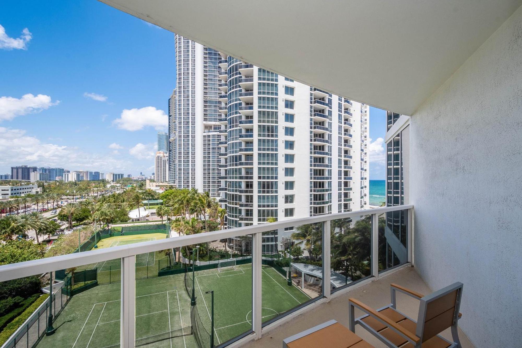 Apartamento Trump Intl 2 Bedroom 1600 Sf Ocean And Bay View Miami Beach