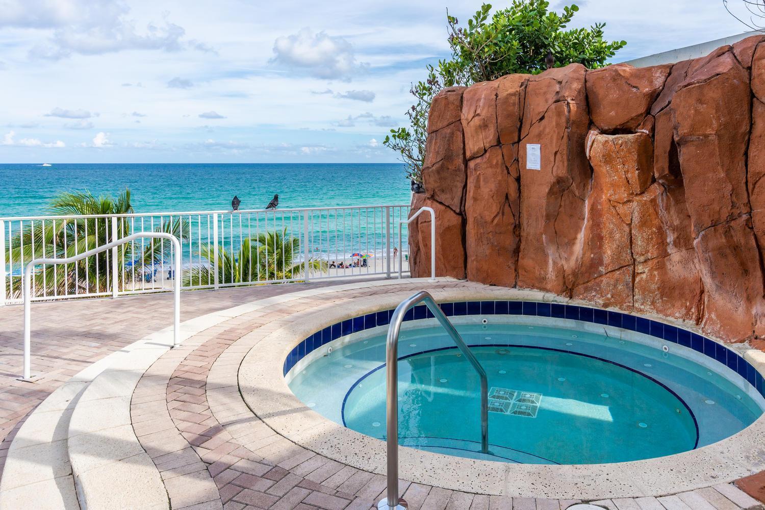 Trump Intl 2 Bedroom 1600 Sqf Ocean Front Appartamento