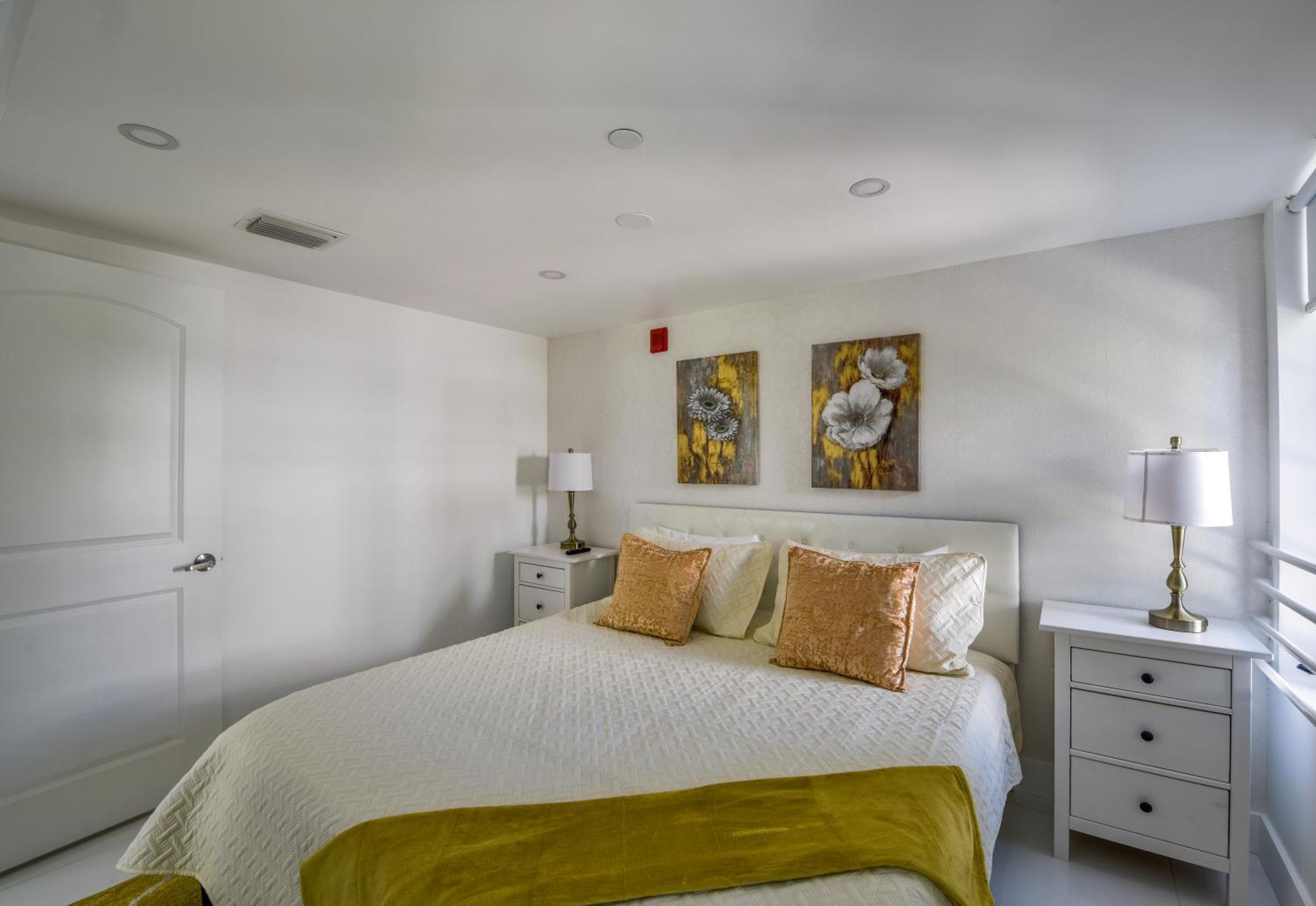 Appartamento Carlyle Ocean Dr South 2 Bedroom Luxury *