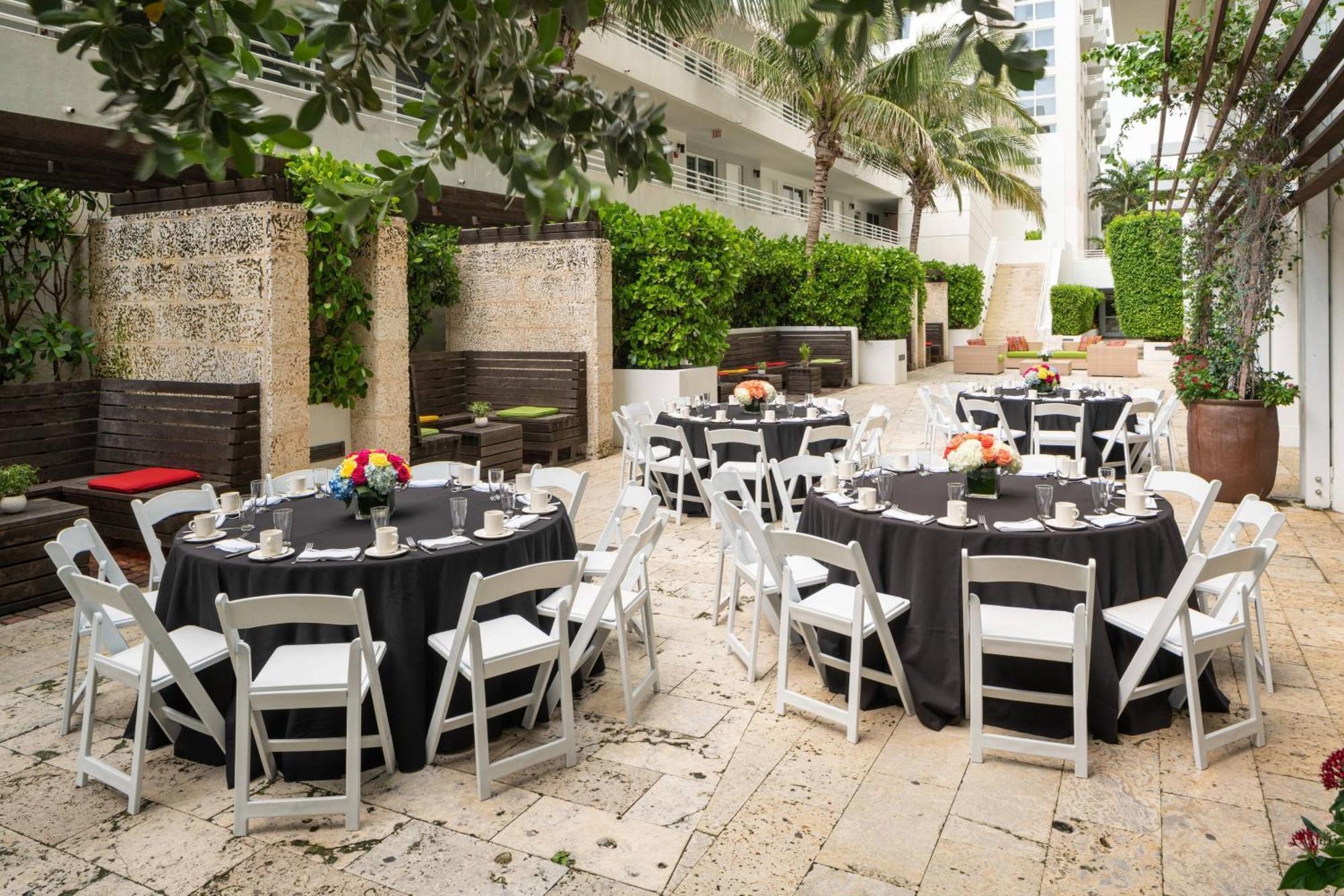 Royal Palm South Miami, A Tribute Portfolio Resort 4*