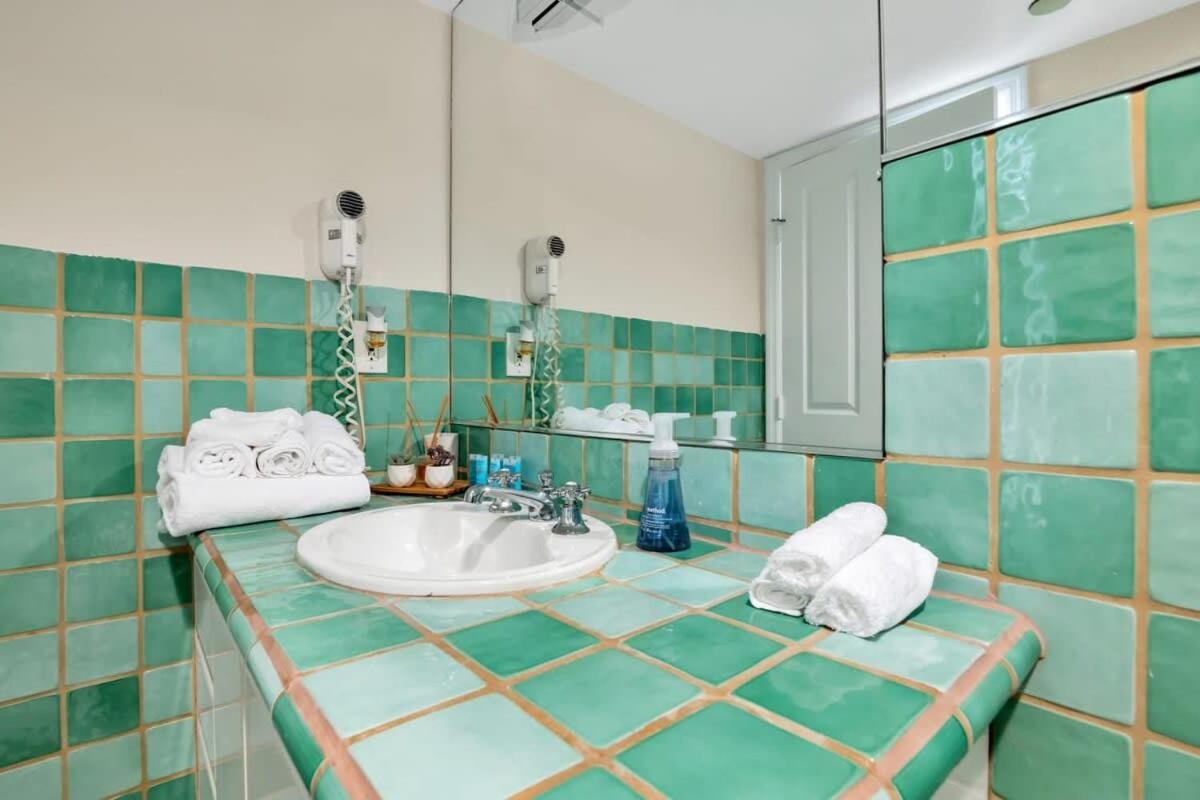 New Amazing Large 3br Direct Oceanfront Penthouse On Ocean Drive!! Appartamento *
