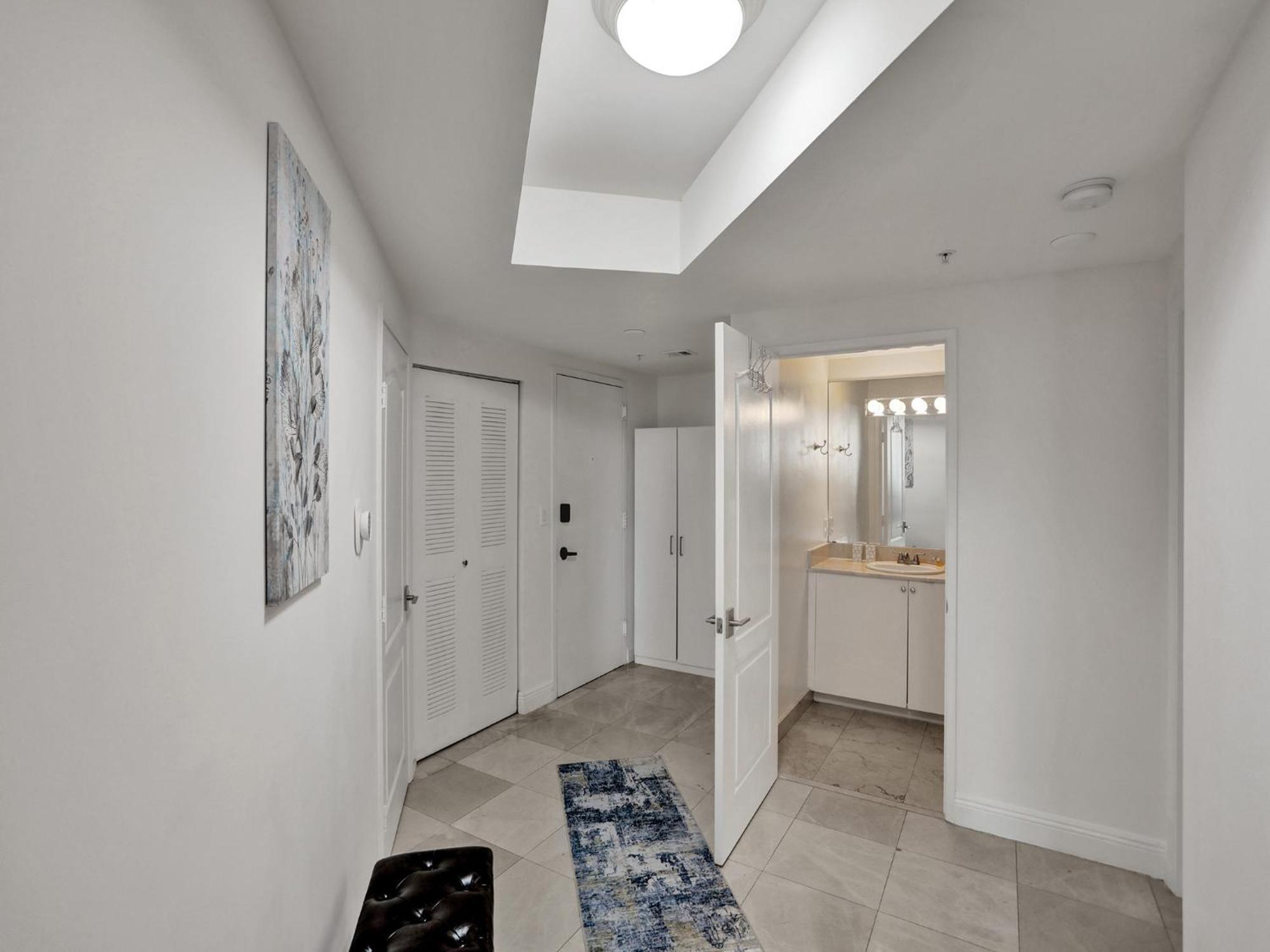 King David Sunny Isles Apartment *