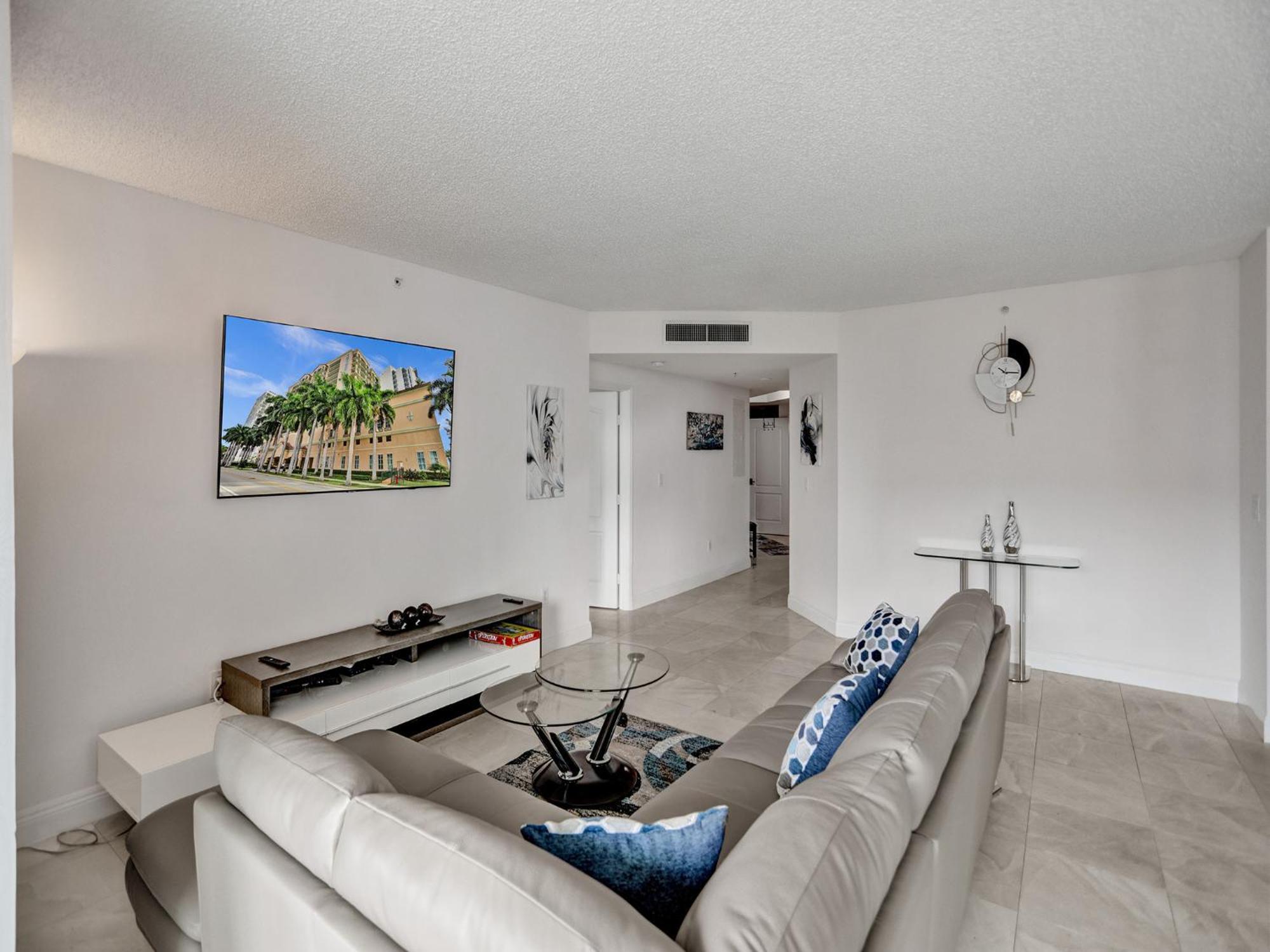 King David Sunny Isles Apartment