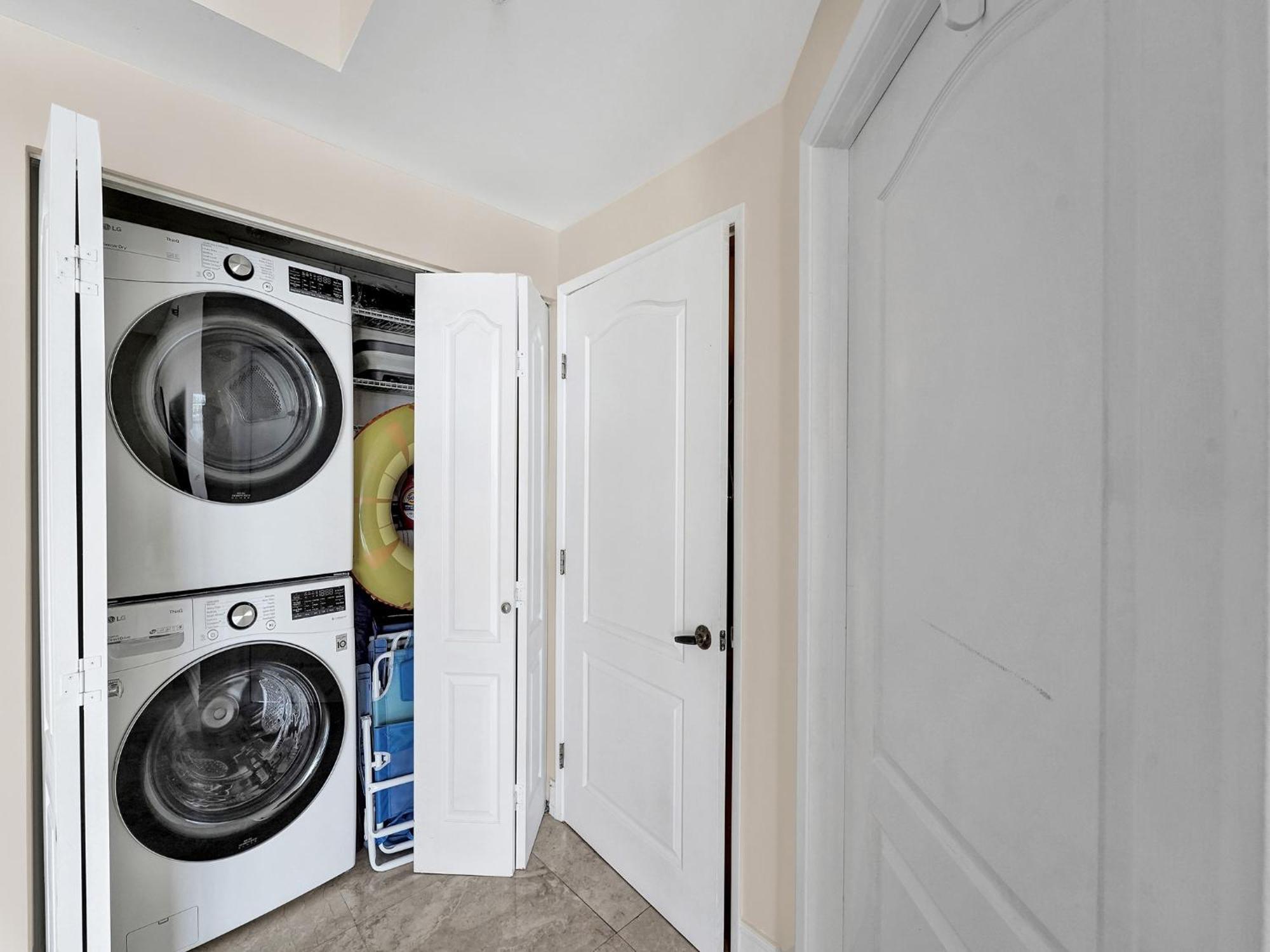 King David Sunny Isles Apartment *