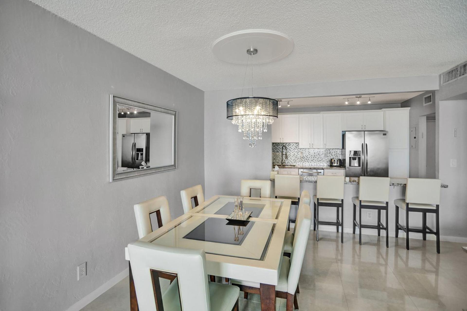 Ocean Reserve Apartment *